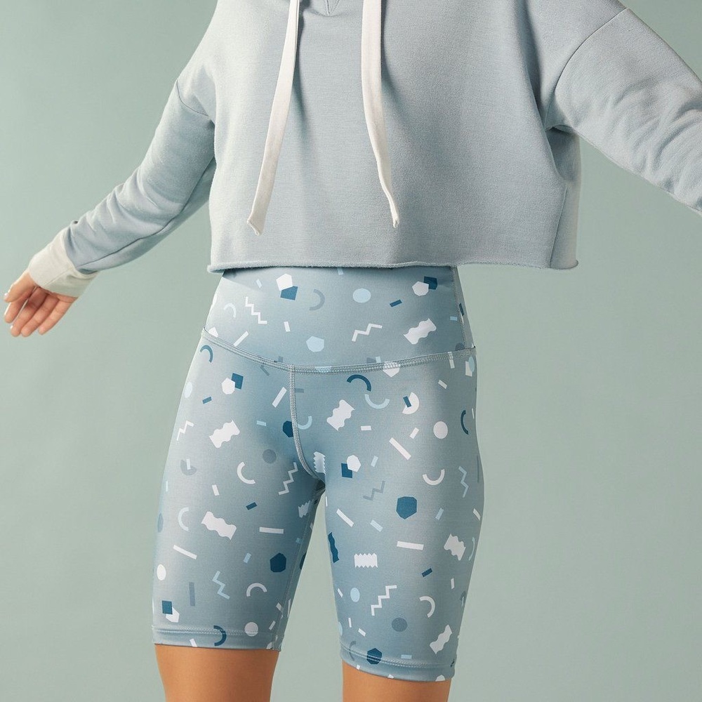NWT Beyond Yoga x Poketo Biker Short